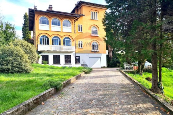 villa in vendita a Sostegno