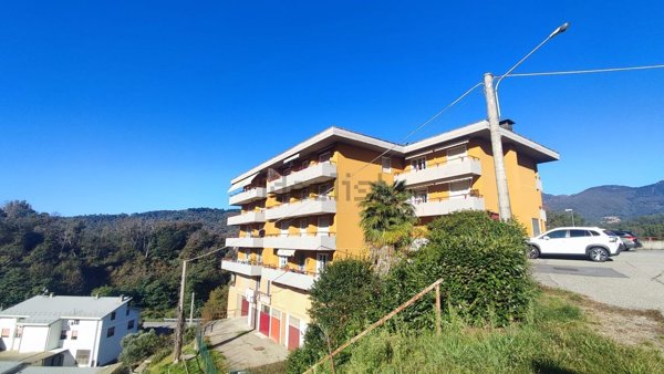 appartamento in vendita a Strona