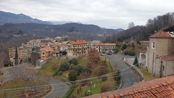 casa indipendente in vendita a Strona