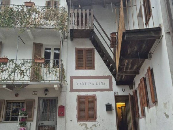 casa indipendente in vendita a Strona