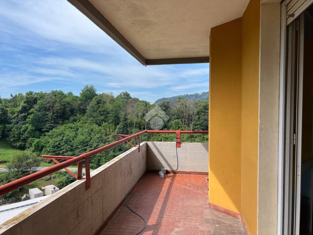 appartamento in vendita a Strona