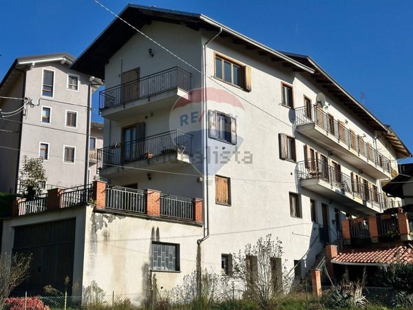 appartamento in vendita a Strona