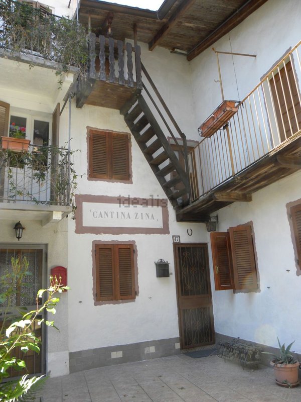 casa indipendente in vendita a Strona