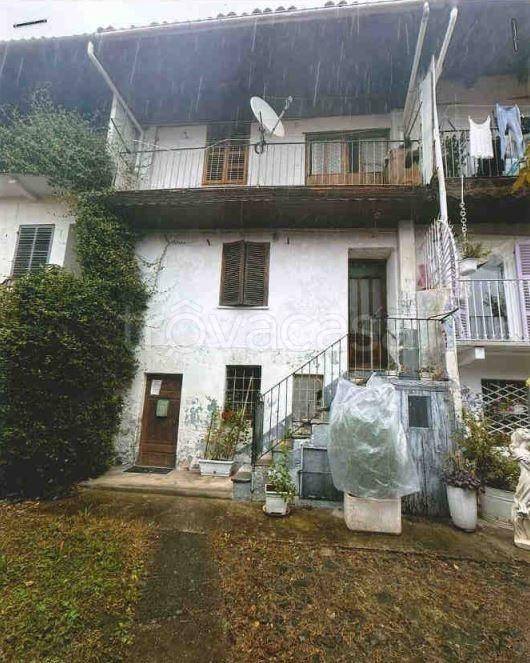 casa semindipendente in vendita a Tavigliano