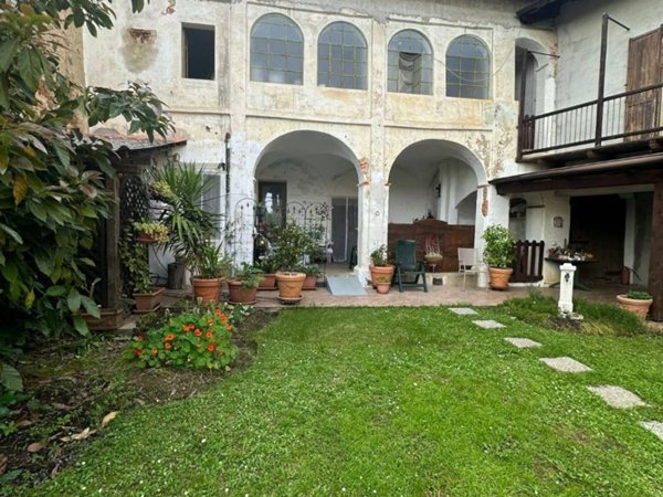 casa indipendente in vendita a Ternengo