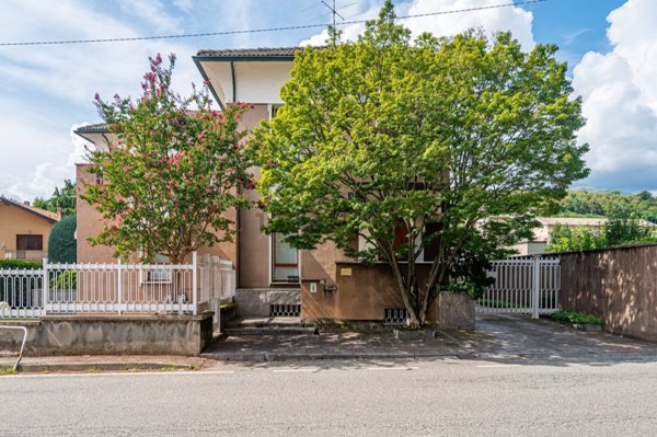 casa indipendente in vendita a Tollegno