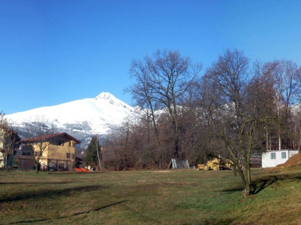 villa in vendita a Tollegno