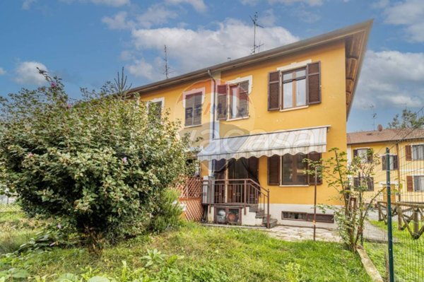 casa indipendente in vendita a Tollegno