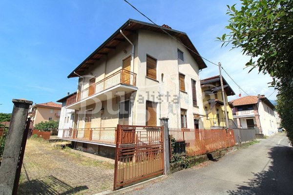 casa indipendente in vendita a Tollegno