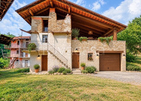 casa indipendente in vendita a Tollegno