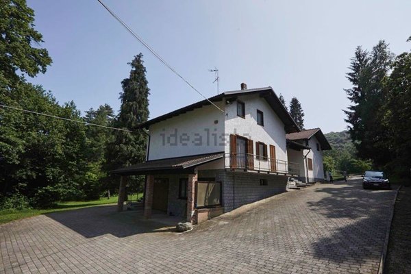 casa indipendente in vendita a Torrazzo