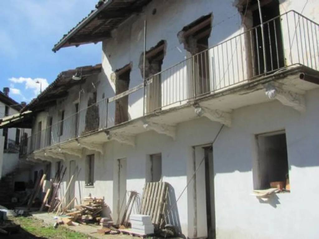 casa indipendente in vendita a Torrazzo