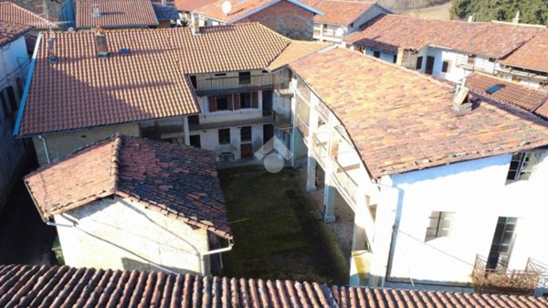 casa indipendente in vendita a Torrazzo