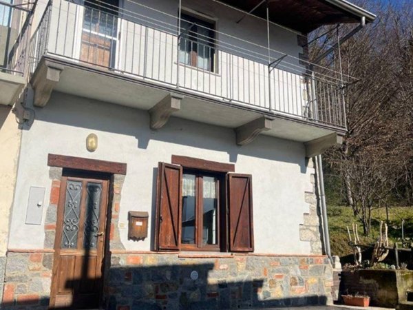 casa indipendente in vendita a Valdengo