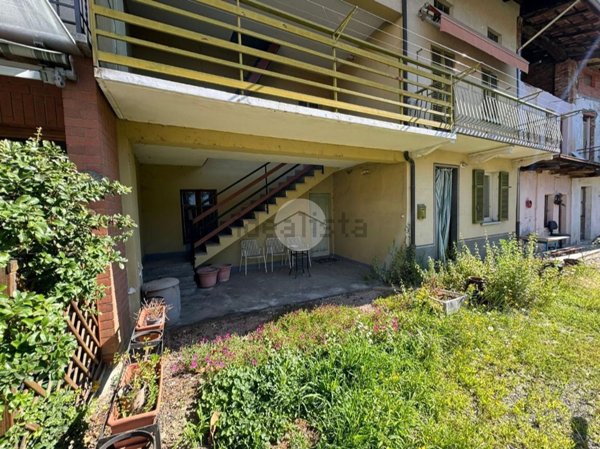 casa indipendente in vendita a Valdengo