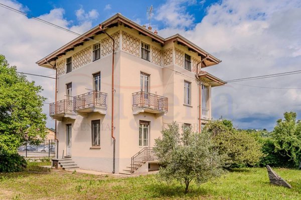 casa indipendente in vendita a Valdengo