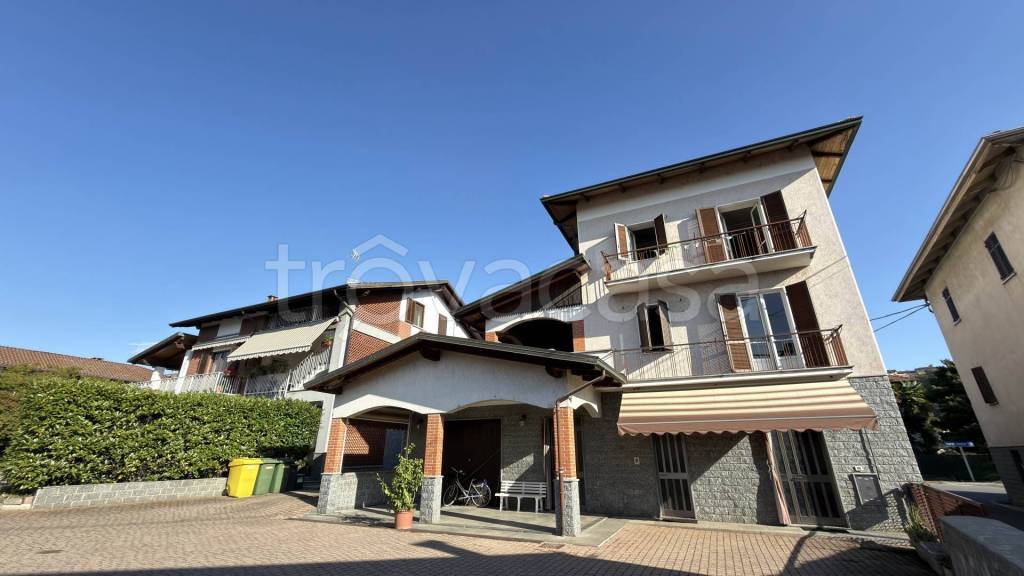 casa indipendente in vendita a Valdengo