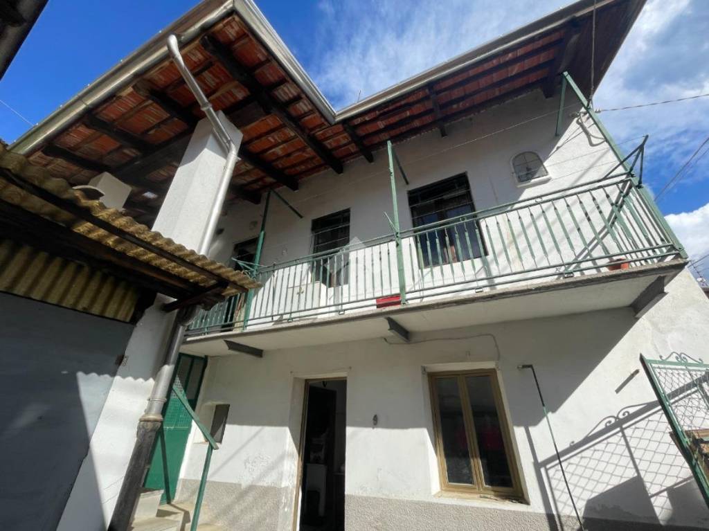 casa indipendente in vendita a Valle San Nicolao