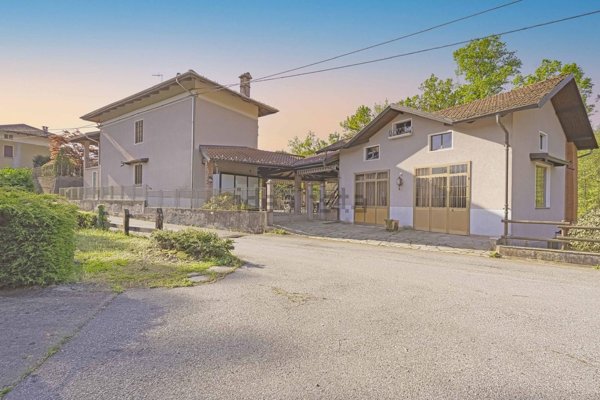 casa indipendente in vendita a Valle San Nicolao