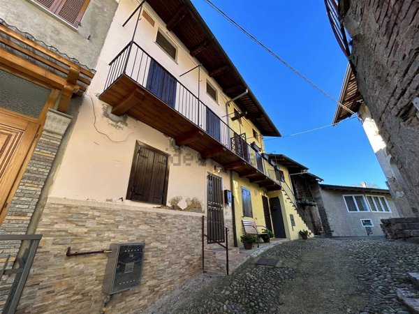 casa indipendente in vendita a Valle San Nicolao