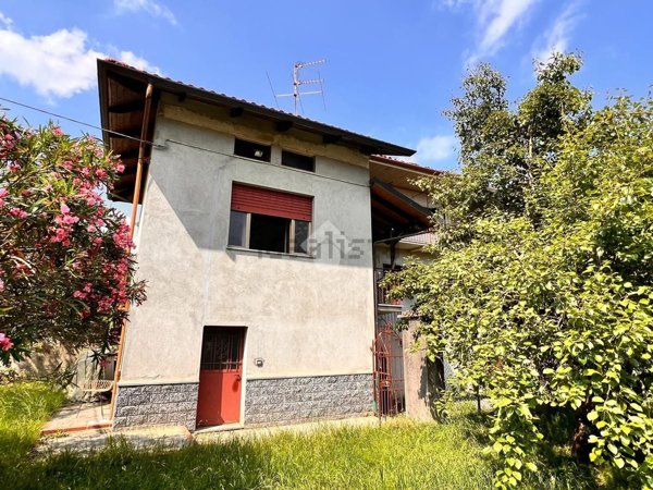 casa indipendente in vendita a Valle San Nicolao