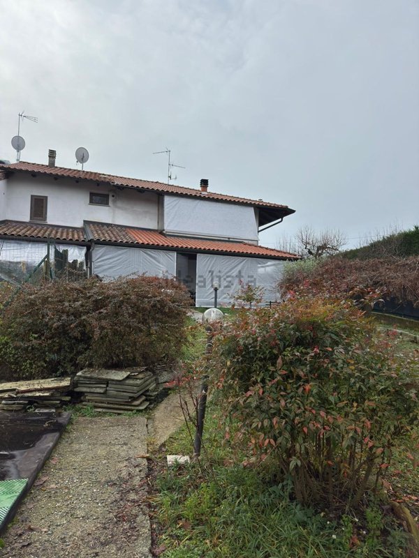 casa indipendente in vendita a Valle San Nicolao