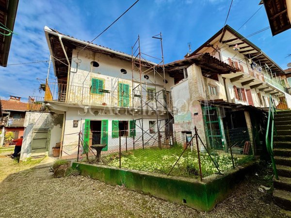 casa semindipendente in vendita a Valle San Nicolao