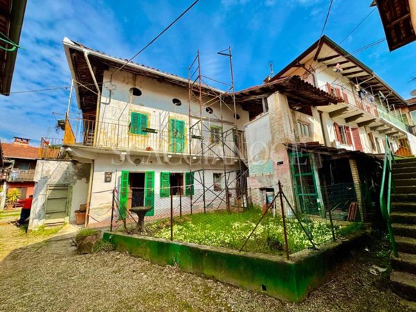 casa indipendente in vendita a Valle San Nicolao