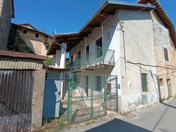 casa indipendente in vendita a Valle San Nicolao