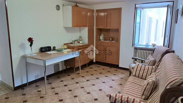 casa indipendente in vendita a Veglio