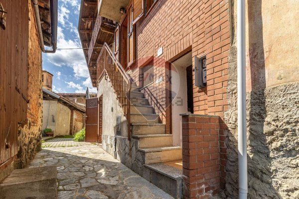 casa indipendente in vendita a Veglio in zona Botto