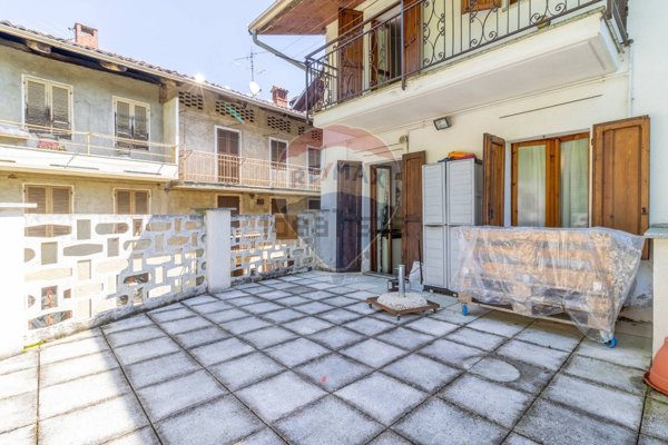 casa indipendente in vendita a Veglio