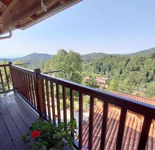 casa indipendente in vendita a Veglio in zona Valle