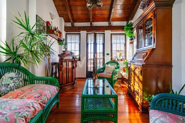 casa indipendente in vendita a Veglio in zona Borgo