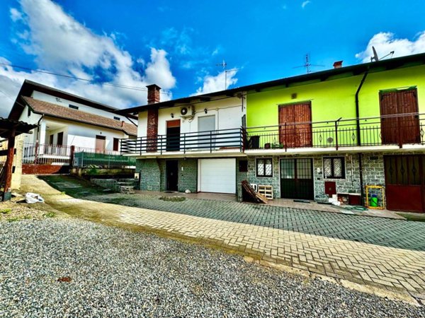 appartamento in vendita a Verrone