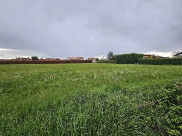 terreno agricolo in vendita a Verrone