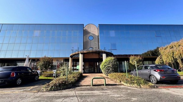 ufficio in vendita a Verrone
