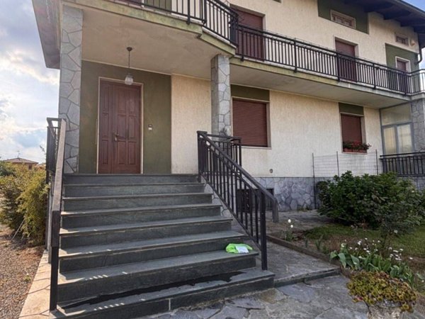 casa indipendente in vendita a Verrone