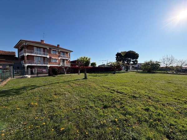 terreno edificabile in vendita a Verrone