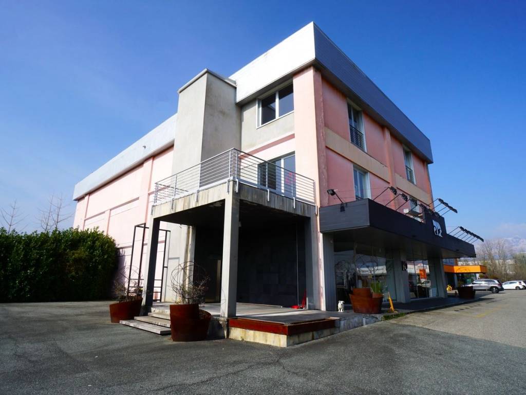 intera palazzina in vendita a Verrone