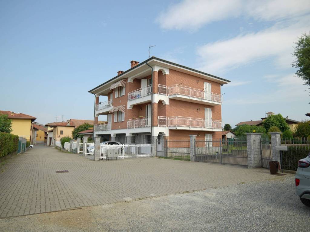 appartamento in vendita a Verrone