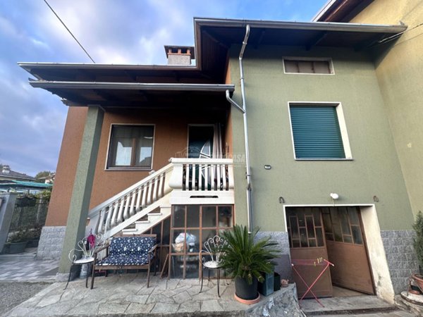 casa indipendente in vendita a Vigliano Biellese