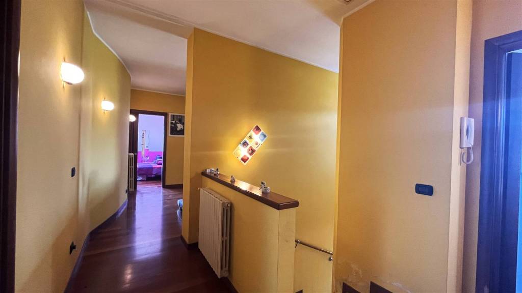 casa indipendente in vendita a Vigliano Biellese