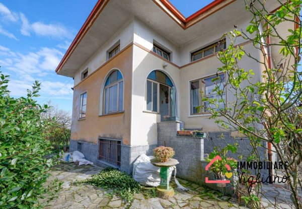 casa indipendente in vendita a Vigliano Biellese