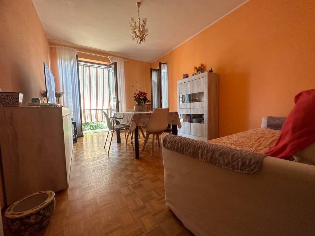 casa indipendente in vendita a Vigliano Biellese
