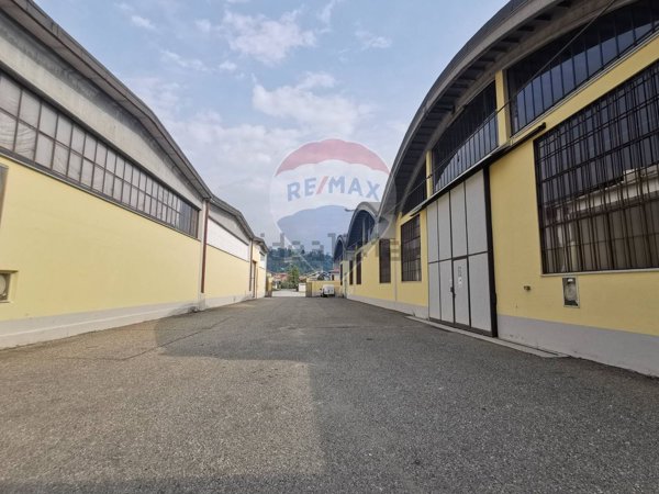 locale di sgombero in vendita a Vigliano Biellese