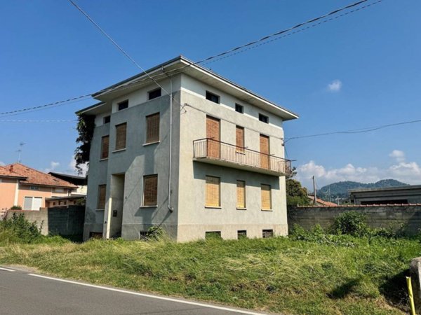casa indipendente in vendita a Vigliano Biellese