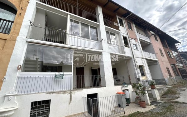 casa indipendente in vendita a Vigliano Biellese