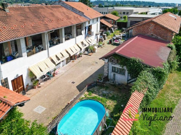casa indipendente in vendita a Vigliano Biellese