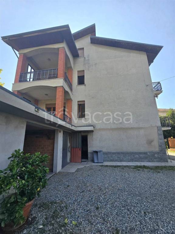 casa indipendente in vendita a Vigliano Biellese